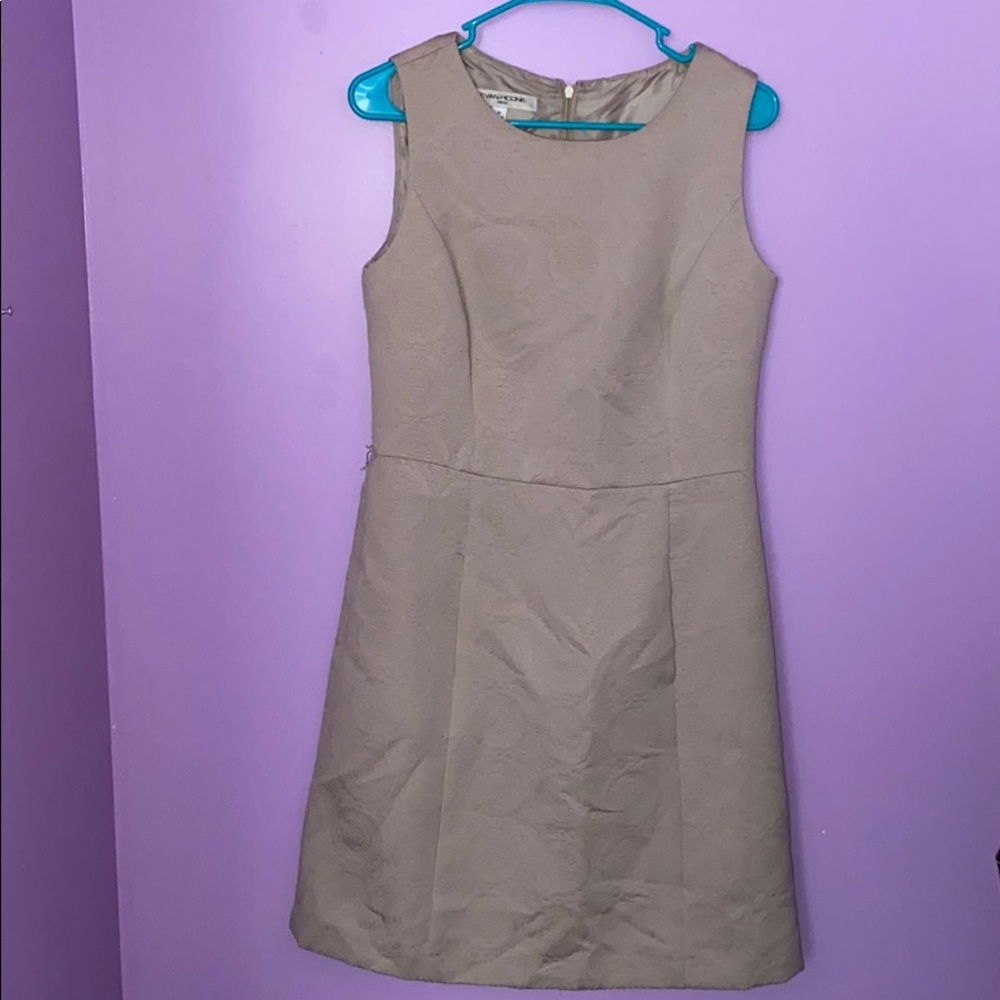 Cream/Tan formal dress